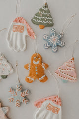 Crafty Christmas Fun with Your Tiny Elves!