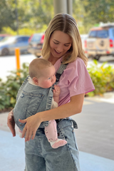 the indi - the mumsie baby wearing overalls maternity baby carrier pregnancy