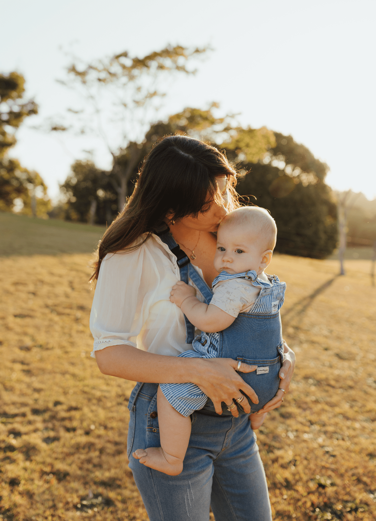 the classic - the mumsie baby wearing overalls maternity baby carrier pregnancy