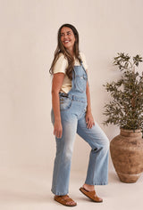 the venice - the mumsie baby wearing overalls maternity baby carrier pregnancy