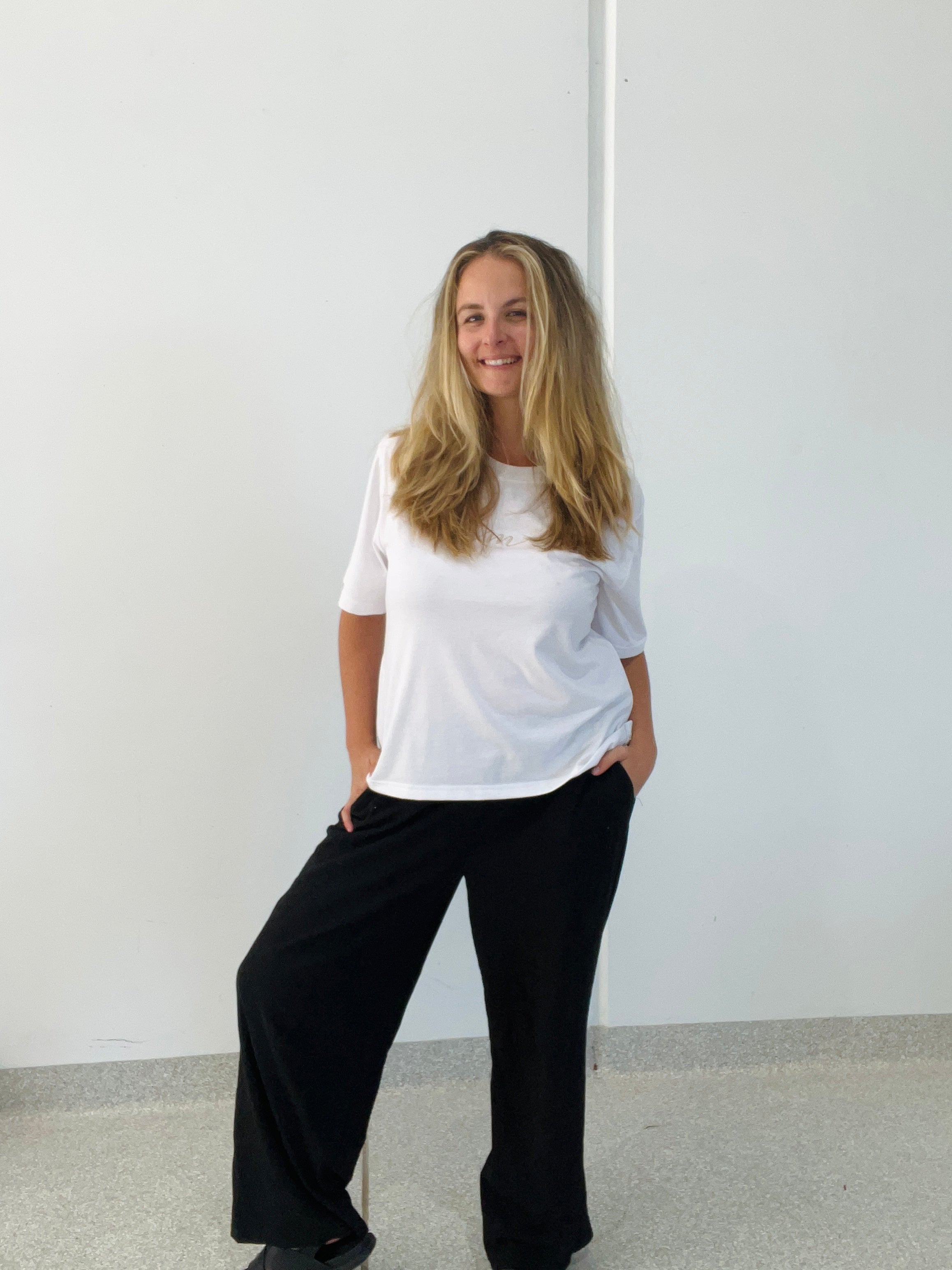 the mumsie staple tee