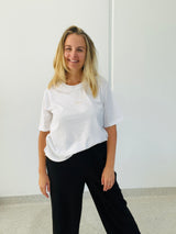 the mumsie staple tee