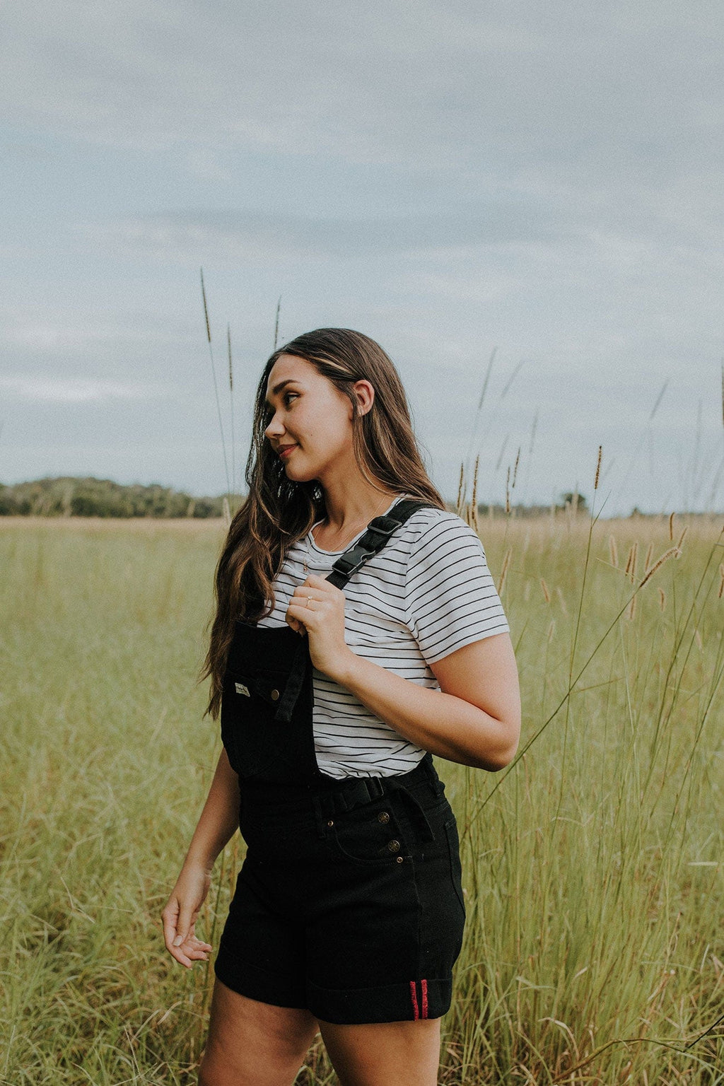 the jet shortie - the mumsie baby wearing overalls maternity baby carrier pregnancy