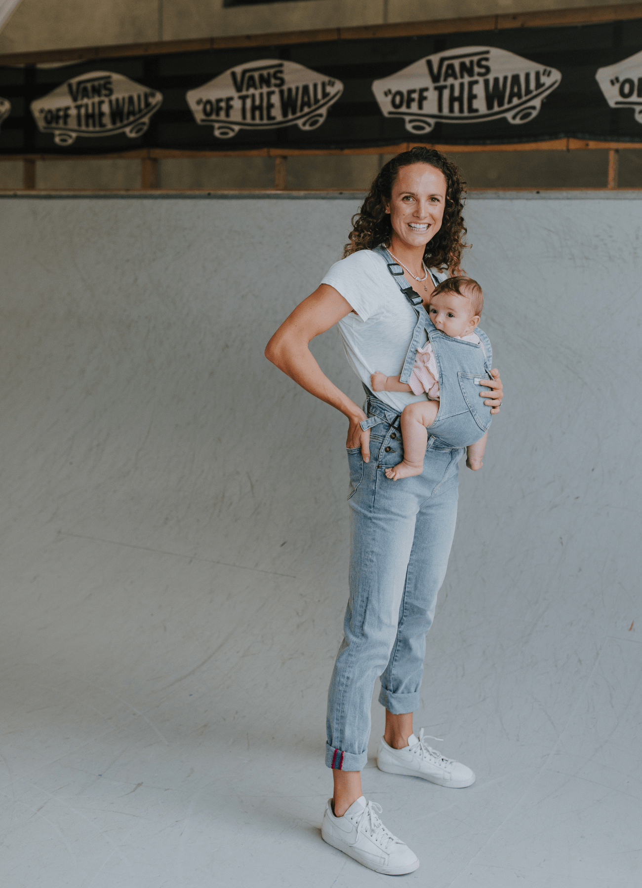 the vintage classic - the mumsie baby wearing overalls maternity baby carrier pregnancy